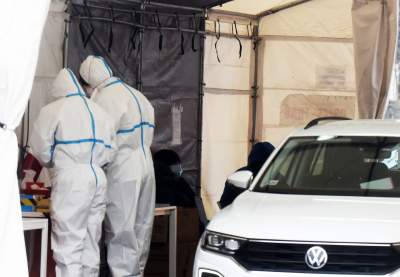 Znów ustawiają się tu kolejki. Długie czekanie na test - zdjęcie 5