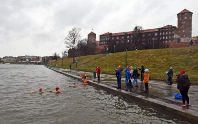 Oni nie narzekali na pogodę. 30. Finał WOŚP w Krakowie - zdjęcie 38
