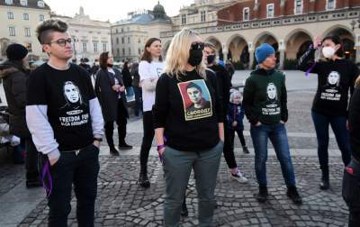 Nazywam się Miliard - One Billion Rising Kraków, fot. Marek Lasyk - zdjęcie 22