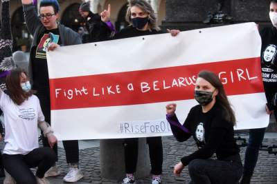 Nazywam się Miliard - One Billion Rising Kraków, fot. Marek Lasyk - zdjęcie 27