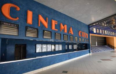 Opustoszała galeria handlowa, fot. Marek Lasyk - zdjęcie 28