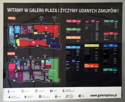 Opustoszała galeria handlowa, fot. Marek Lasyk - zdjęcie 54