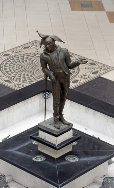 Opustoszała galeria handlowa, fot. Marek Lasyk - zdjęcie 34