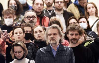 Konferencja w Teatrze Słowackiego. Cały zespół wspiera dyrektora - zdjęcie 4