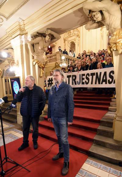 Konferencja w Teatrze Słowackiego. Cały zespół wspiera dyrektora - zdjęcie 22