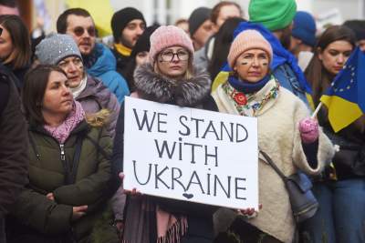 Marsz solidarności z Ukrainą w Krakowie. Finał przed konsulatem Rosji - zdjęcie 42