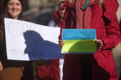 Konsulat Rosji w Krakowie. Protest przeciw napaści na Ukrainę - zdjęcie 15