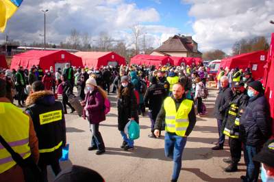 Pociąg humanitarny dotarł szerokim torem do Olkusza, fot. Małopolski Urząd Wojewódzki - zdjęcie 1