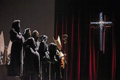 Imię Róży: zapowiada się wielki spektakl - zdjęcie 1