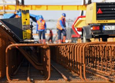 Ten nowy most kolej wykorzysta już w połowie roku. Imponująca budowa - zdjęcie 30