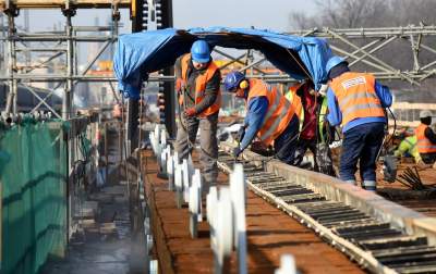 Ten nowy most kolej wykorzysta już w połowie roku. Imponująca budowa - zdjęcie 27