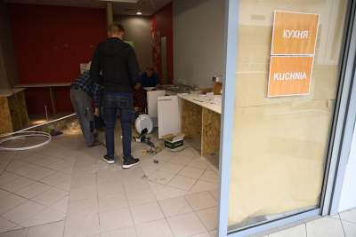 Pilny remont zamkniętej galerii handlowej. Tu ma być schronienie dla uchodźców - zdjęcie 12