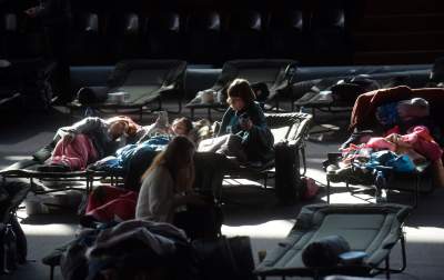 Przystanek Hala Caracovii. W drodze do nadziei - zdjęcie 14