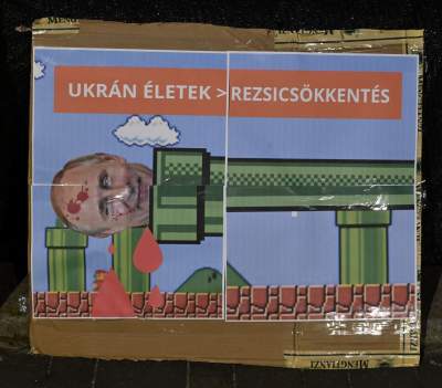 Pikieta przed węgierskim konsulatem w Krakowie. Orban sojusznik Putina - zdjęcie 4