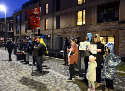 Pikieta przed węgierskim konsulatem w Krakowie. Orban sojusznik Putina - zdjęcie 10