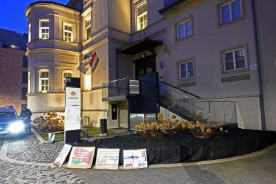 Pikieta przed węgierskim konsulatem w Krakowie. Orban sojusznik Putina - zdjęcie 5