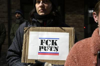 Pikieta przed węgierskim konsulatem w Krakowie. Orban sojusznik Putina - zdjęcie 14