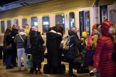 Czekając na pociąg do lepszego świata. 17. dzień na dworcu - zdjęcie 14