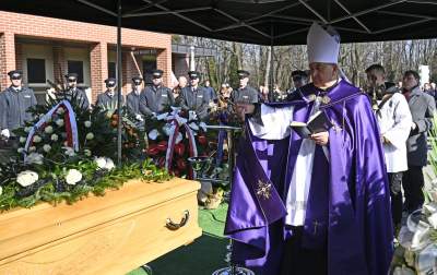 Kraków pożegnał Zofię Gołubiew, spoczęła w Alei Zasłużonych - zdjęcie 10