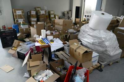 Praca w sortowni darów dla walczącej Ukrainy, fot. Marek Lasyk - zdjęcie 6