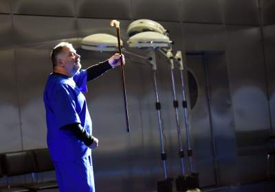 Królestwo w Starym: Krzysztof Globisz na scenie - zdjęcie 2