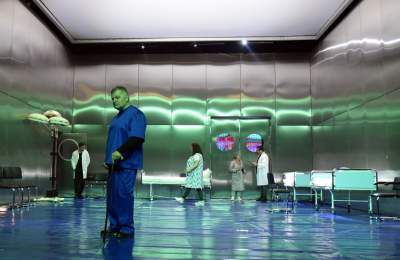 Królestwo w Starym: Krzysztof Globisz na scenie - zdjęcie 10