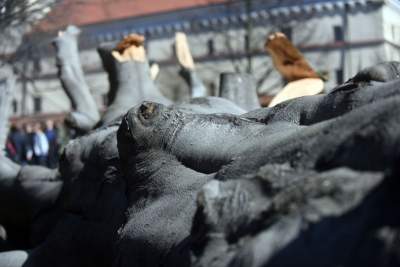 Na Plantach zasadzono Drzewo Poezji. Obok powalonego czerwonego buka - zdjęcie 20