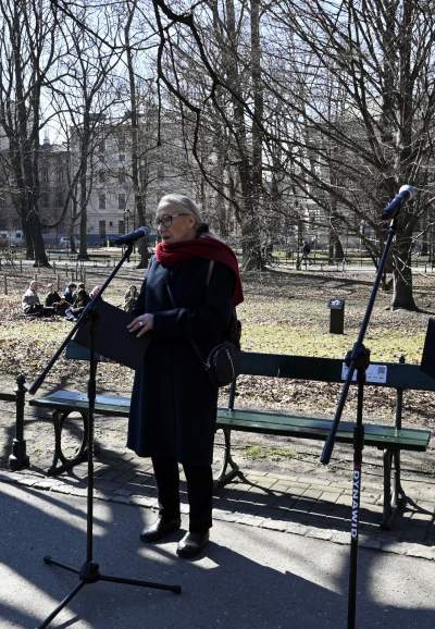 Na Plantach zasadzono Drzewo Poezji. Obok powalonego czerwonego buka - zdjęcie 3