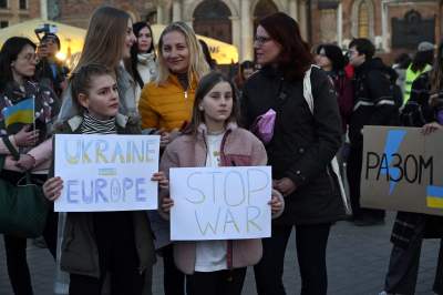 „Putin idi nahui“. Manifestacja poparcia dla walczącej Ukrainy - zdjęcie 5