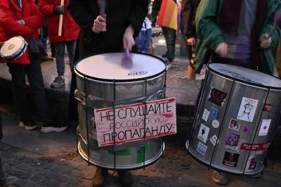 „Putin idi nahui“. Manifestacja poparcia dla walczącej Ukrainy - zdjęcie 17