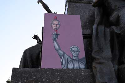 „Putin idi nahui“. Manifestacja poparcia dla walczącej Ukrainy - zdjęcie 4