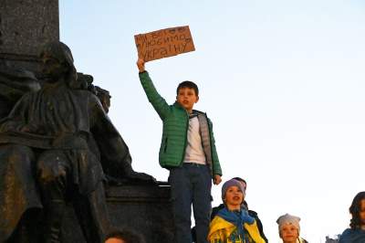 „Putin idi nahui“. Manifestacja poparcia dla walczącej Ukrainy - zdjęcie 33