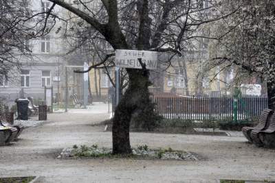 Skwer Wolnej Ukrainy. Tu znajduje się Konsulat Generalny Rosji - zdjęcie 13