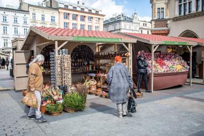 Drzewko emausowe i inne wielkanocne tradycje na Rynku, fot. Jan Graczyński - zdjęcie 18