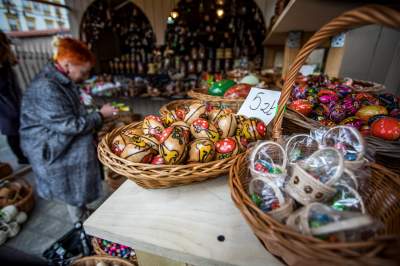 Drzewko emausowe i inne wielkanocne tradycje na Rynku, fot. Jan Graczyński - zdjęcie 22