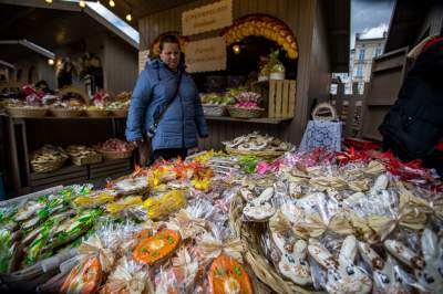 Drzewko emausowe i inne wielkanocne tradycje na Rynku, fot. Jan Graczyński - zdjęcie 19