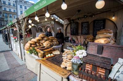 Drzewko emausowe i inne wielkanocne tradycje na Rynku, fot. Jan Graczyński - zdjęcie 15