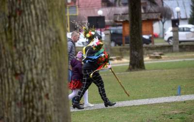 "Tokarska Bagnieć", kilkusetlenia tradycja. Fot. Marek Lasyk - zdjęcie 28