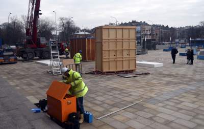 Do Krakowa przyjechały eksponaty wagi ciężkiej - zdjęcie 3