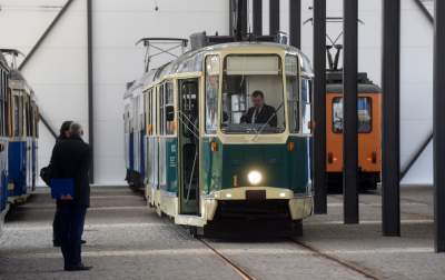 Zabytkowy "kanciak" z Poznania wyjedzie na krakowskie tory - zdjęcie 12