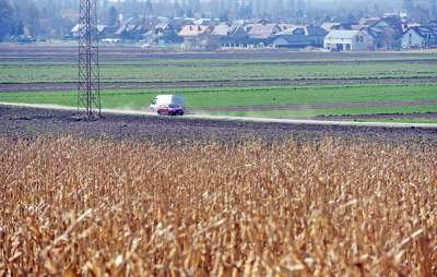 Krzywa droga w Nowej Hucie. Wiosenne prace ruszyły pełną parą - zdjęcie 6