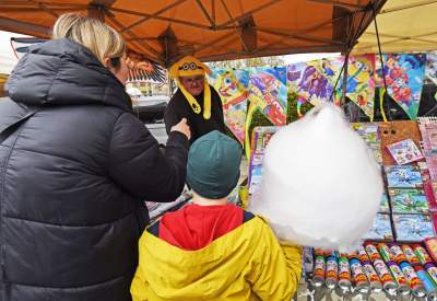 Emaus wolny od tandety? To się chyba nie mogło udać... - zdjęcie 35