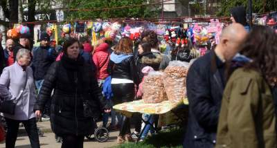 Emaus wolny od tandety? To się chyba nie mogło udać... - zdjęcie 3