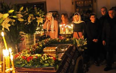 Prawosławna Wielkanoc w Krakowie, kilkugodzinna nocna liturgia - zdjęcie 2