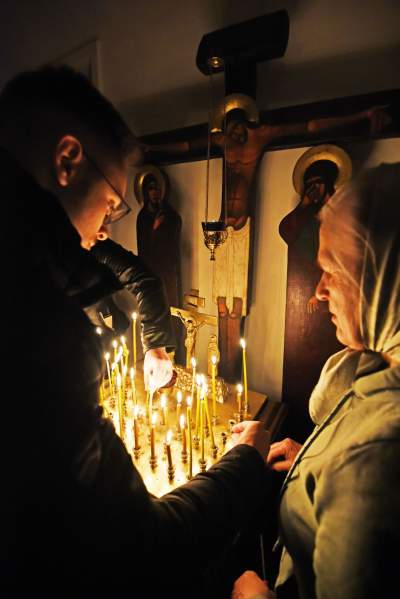 Prawosławna Wielkanoc w Krakowie, kilkugodzinna nocna liturgia - zdjęcie 15