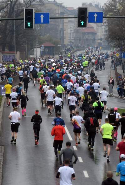 Znów była najlepsza. Wielkie bieganie wróciło na ulice Krakowa - zdjęcie 27