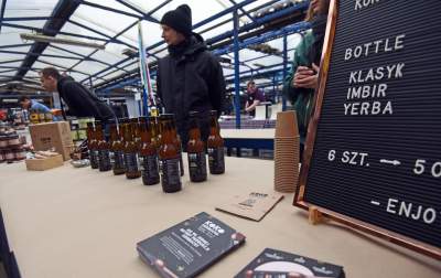 Stary Kleparz opanowala zupa (i nie tylko) dla Ukrainy. Inicjatywa działa dalej - zdjęcie 32