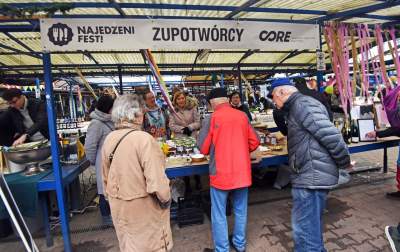 Stary Kleparz opanowala zupa (i nie tylko) dla Ukrainy. Inicjatywa działa dalej - zdjęcie 25