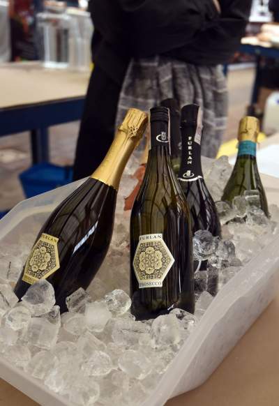 Stary Kleparz opanowala zupa (i nie tylko) dla Ukrainy. Inicjatywa działa dalej - zdjęcie 28