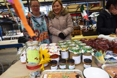 Stary Kleparz opanowala zupa (i nie tylko) dla Ukrainy. Inicjatywa działa dalej - zdjęcie 19